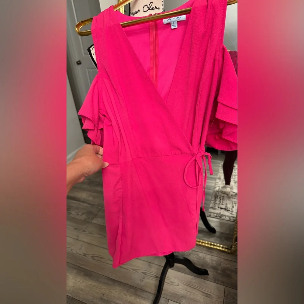 She + sky Elegant pink off the shoulder romper - Picture 3 of 10